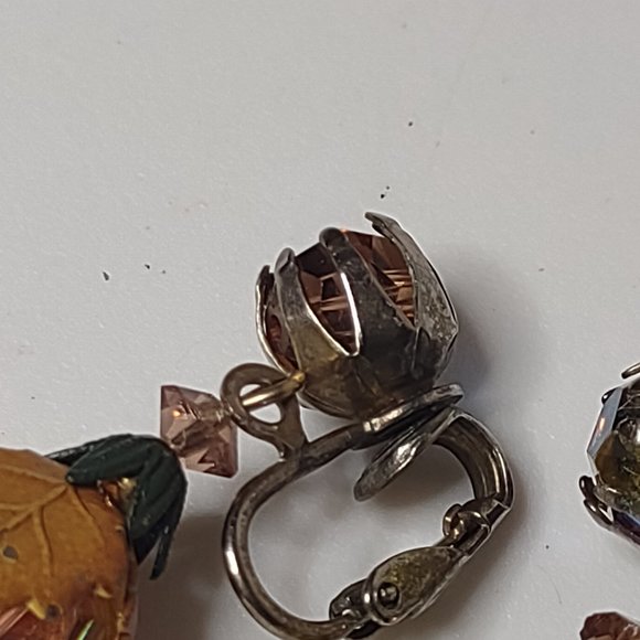 Very Awesome Vintage Glass Bead Dangling Fruit Clip On Earrings - Picture 8 of 16